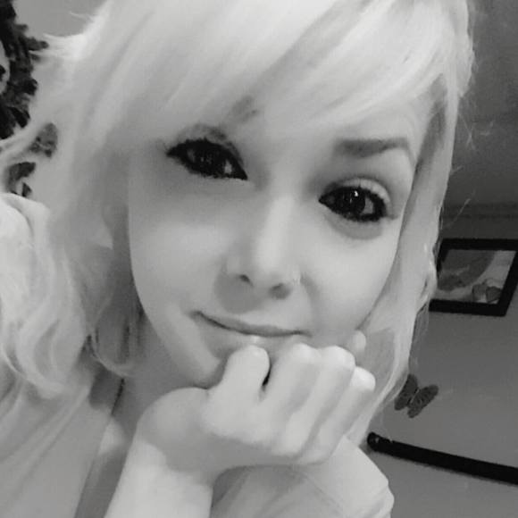 Meet your Posher, Mary - Picture 1 of 1